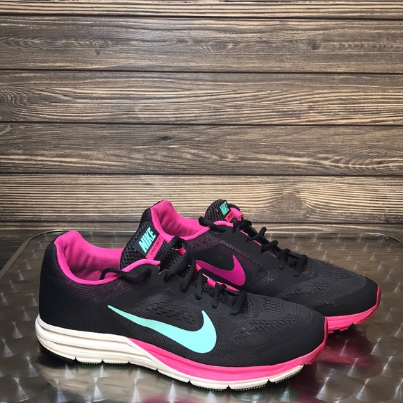 nike zoom structure 17 women's